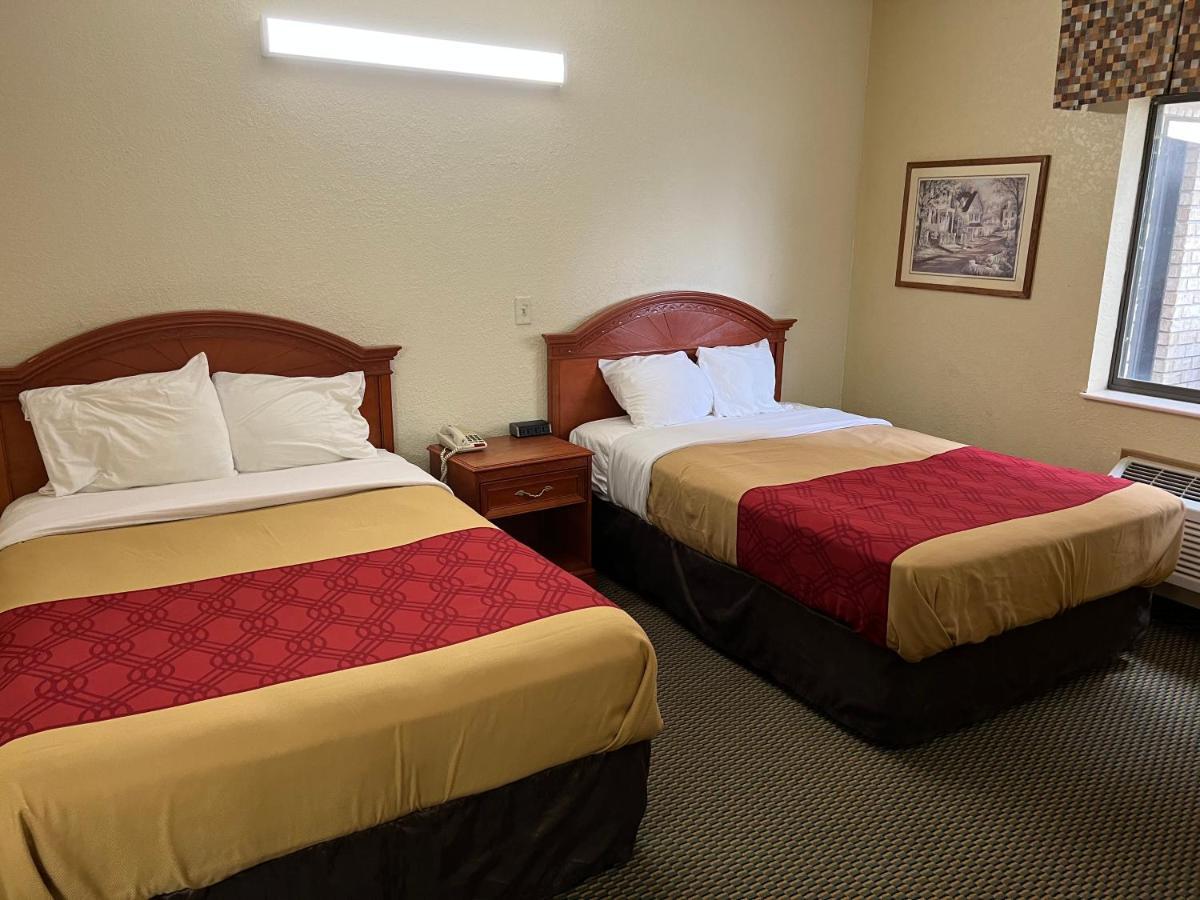 Express Inn & Suites Decatur エクステリア 写真