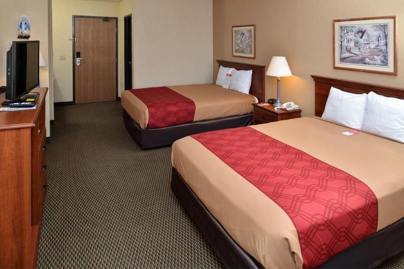 Express Inn & Suites Decatur エクステリア 写真